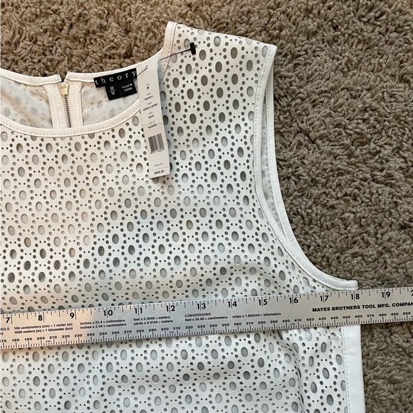 NWT Theory Mowita Lasercut Lamb Leather White Ivory Sleeveless Top sz M - Picture 3 of 11